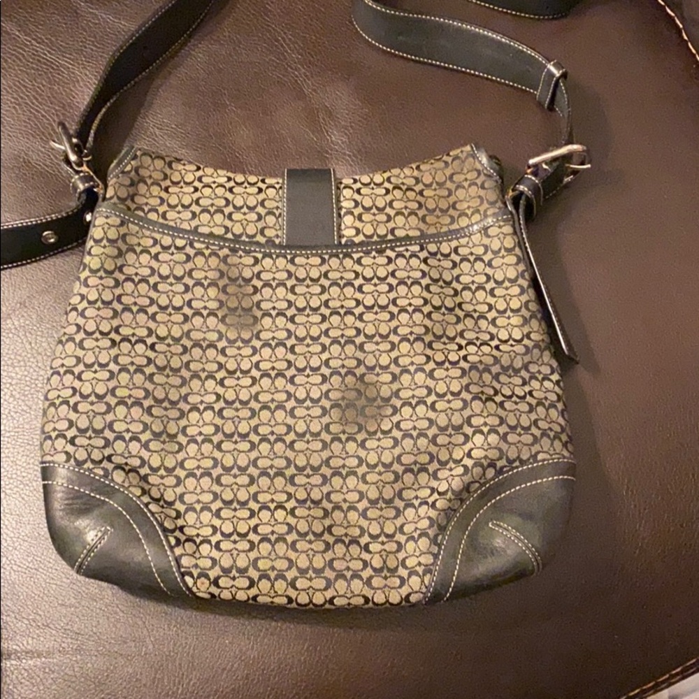 Authentic Signature Coach Shoulder bag - Picture 5 of 6